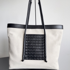 Bottega Veneta Shopping Bags